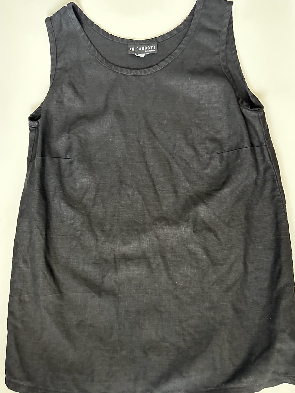 Classic Black Linen Tank Top — Relaxed Scoop Neck
